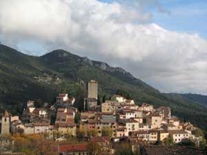 village-vue-du-colombier.jpg