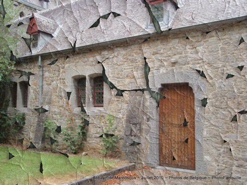 abbaye-maredsous-craquelure-photofarfouille 