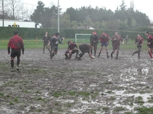 http://idata.over-blog.com/0/00/54/96/rugby1.jpg http://idata.over-blog.com/0/00/54/96/rugby1.jpg