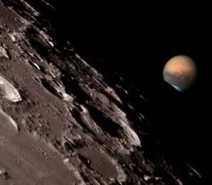 Lune-mars-dantowitz-2003-07-17.jpg