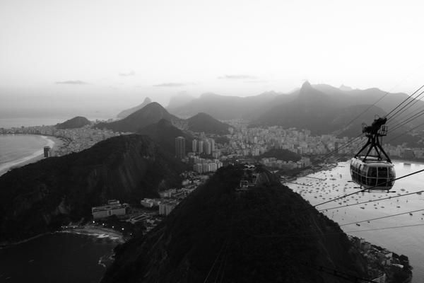 pain-de-sucre-rio-de-janeiro-soir.jpg