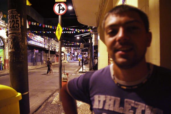 rue-salvador-soir-brasil.jpg