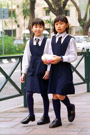 pour le port de l uniforme