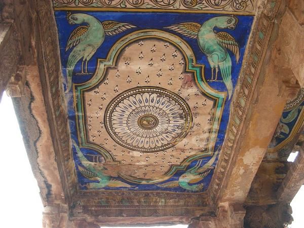 268-un-plafond.jpg