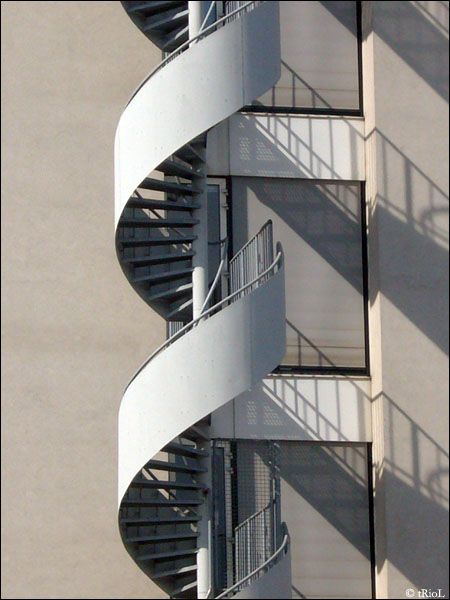 ao07-088maas.jpg