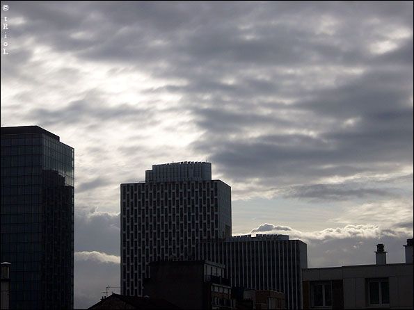 de09 008sky