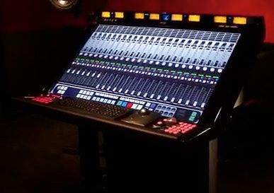 La console Raven MTX à écran tactile de SLATE PRO AUDIO