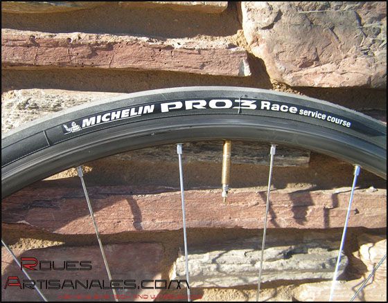 Michelin Pro3 Race [en] - Roues Artisanales - Bike tech magasine -  handbuilt wheels boutique