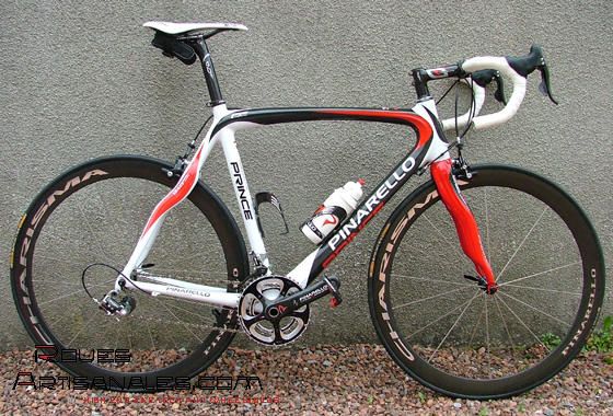 Pinarello Prince Carbon 2008 - Roues Artisanales - Bike tech magasine -  handbuilt wheels boutique