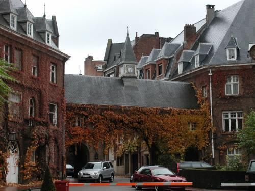 Domaine-du-Val-de-la-Cambre.jpg