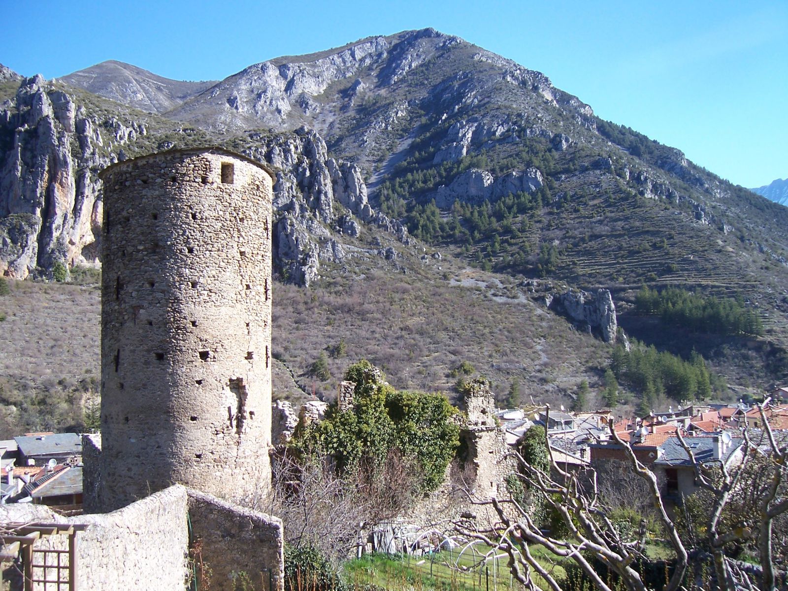 Photo : château Lascaris - la Brigue