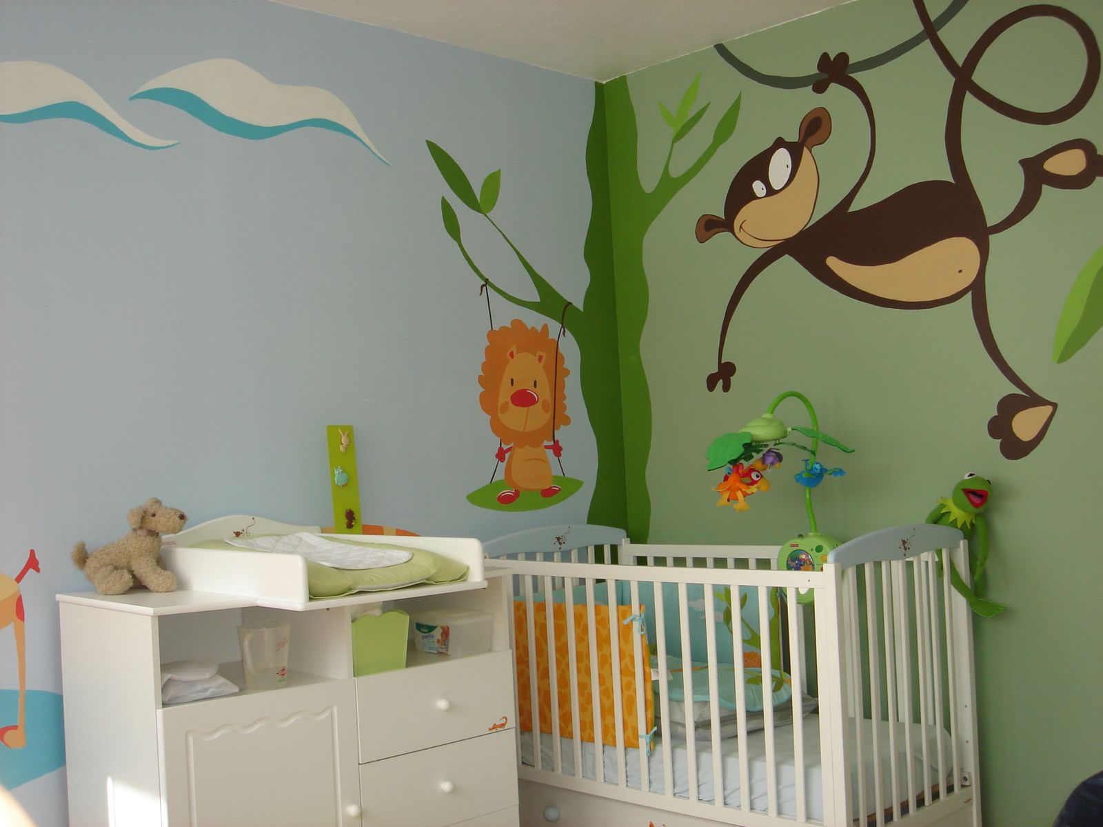 Déco de chambre bébé jank artiste peintre decorateur