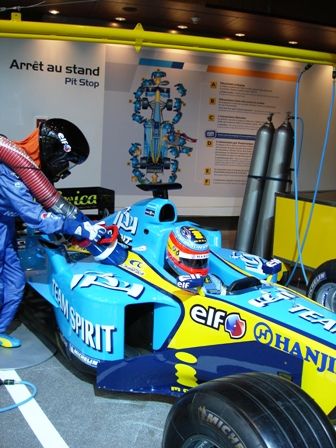 Quelle bête de course cette monoplace (Sarboraria - Copyright)