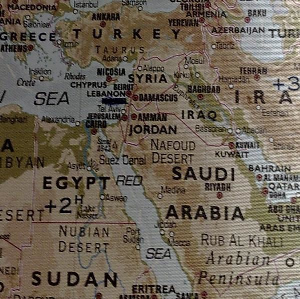 la carte du Moyen Orient, dans la plupart des pays arabes, ne mentionne pas l'existence d'Israel tabu