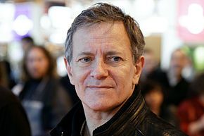 290px-Salon du livre de Paris 2011 - Francis Huster - 002