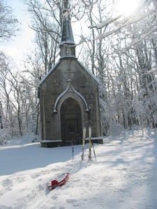 Monts de Gy - Chapelle du Calvaire - photo Guillaume Ledoux