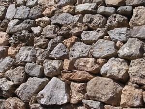 Mur en pierre seche