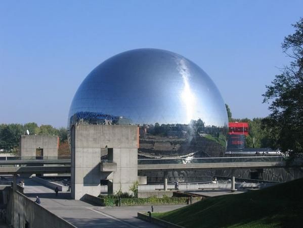 La-Villette-008--650x488-.jpg