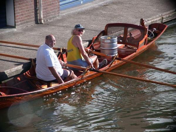 rowing-beer