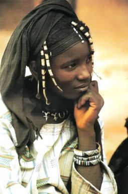 tuareg-6_329x500.jpg