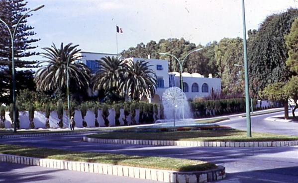 ambassade-de-france-a-tunis-1-copie-1.jpg