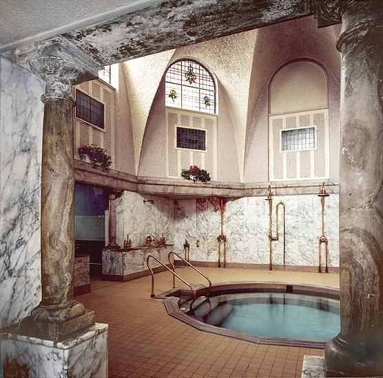 Les bains romains