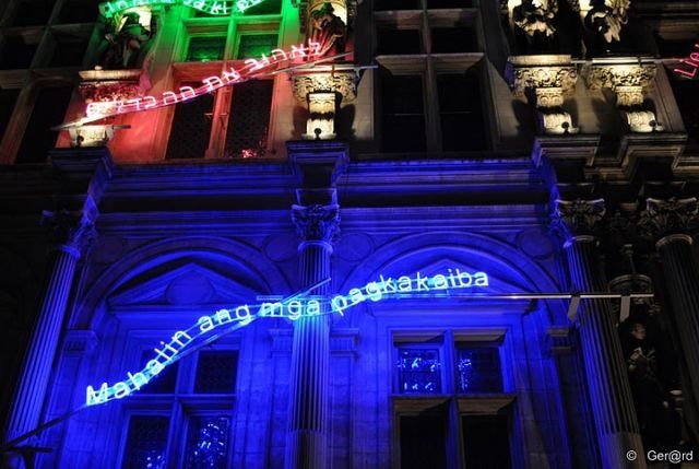 Paris-Nuit-Blanche-2010---Mairie-de-Paris-05-c-Ger-rd--160.jpg