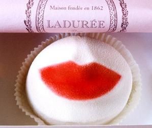 ladureebaiser.JPG