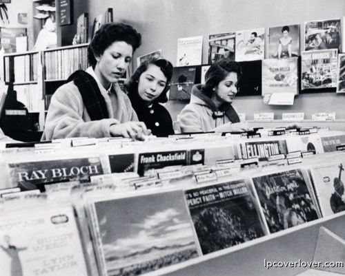 record-store-chicks.jpg