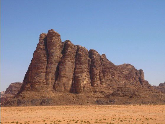 les-7-piliers-de-la-sagesse-au-Wadi-Rum.jpg