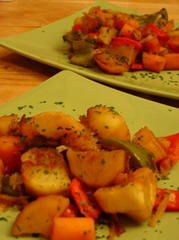 Pommes de terre aux légumes et épices