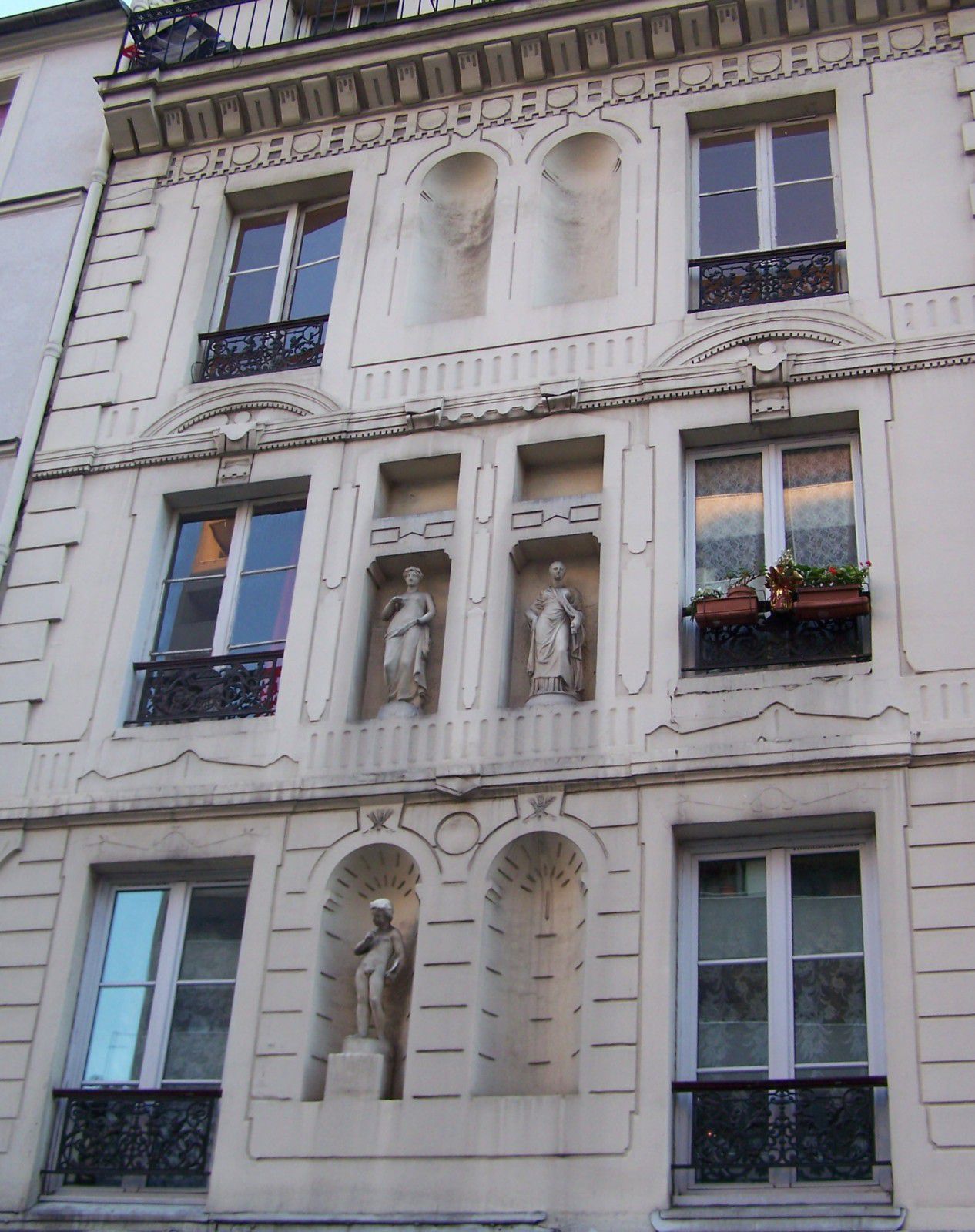 Rue de Montreuil, Paris