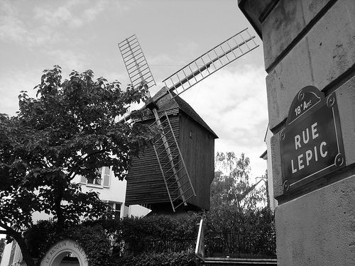 Moulin de la Galette, Rue Lepic, Paris Moulin de la Galette, Rue Lepic, Paris