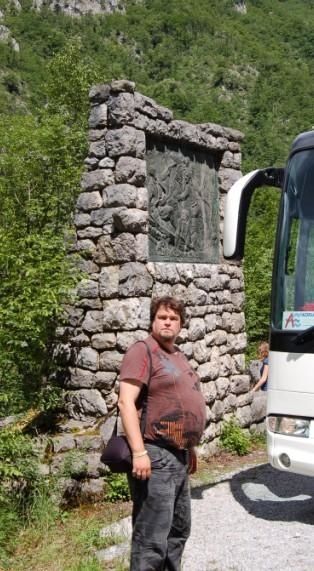 794---Montenegro---premi-re-excursion-4---arret-avant-le-pont-1.jpg