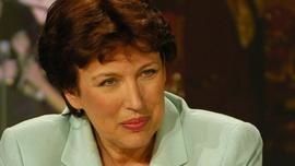 Roselyne-ministre--.jpg