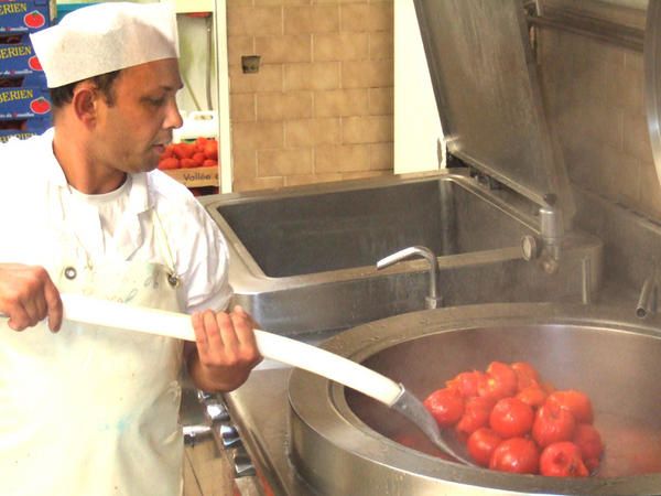 Ebouillaner-tomates.jpg