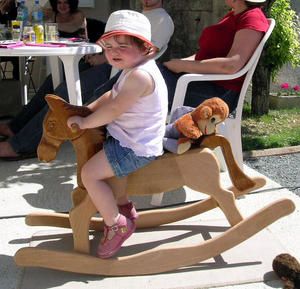 Jouets en bois pour joies enfantines...