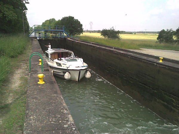 Balade-Canal-Marne-au-Rhin-06-2007-capt-POPIETTE--28-.jpg