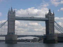 london-brige.jpg