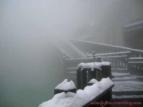 Kusatsu-yubatake-4.jpg