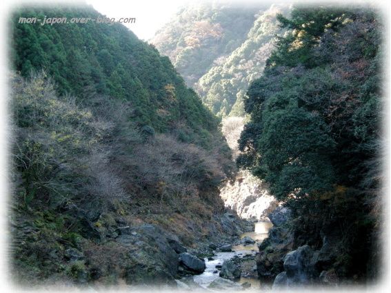 okutama-gorge.jpg