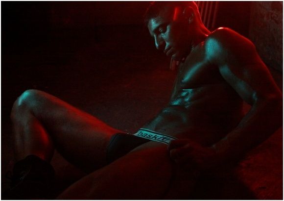 Conrad-Woolfe-Hot-Guy (7)