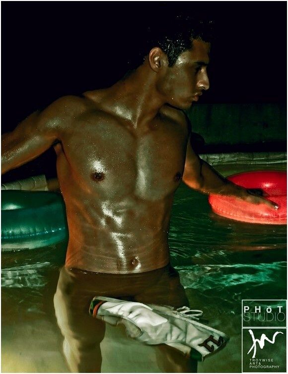 speedo-fetish-gay (3)