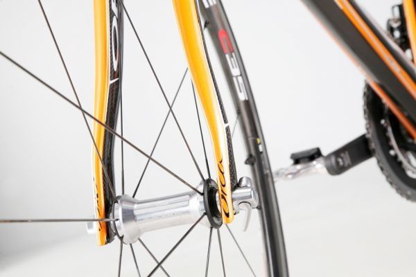 2011-orbea-orca-road-bicycle-bike-fork.jpg