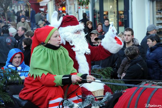 joyeux noel 2009-pere noel-Beauvais-Parade de Noel