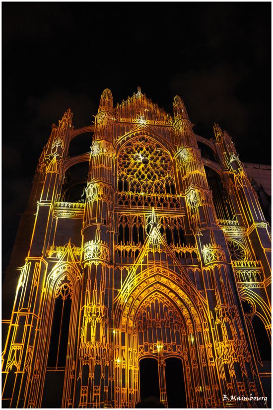 cathedrale-Beauvais-illumination-cathedrale infinie-skertzo
