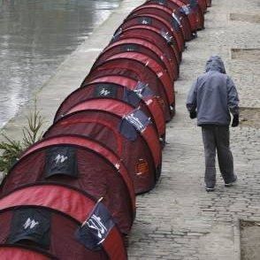 canal-st-martin-certains-riverains-exigent-un-rabais-sur-leurs-impots-reference.jpg