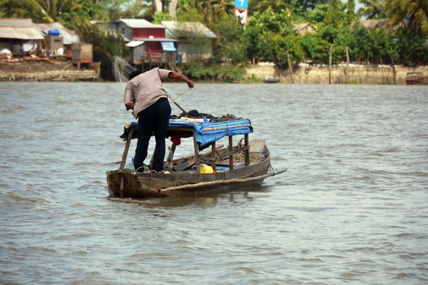 Les nudistes la pêche