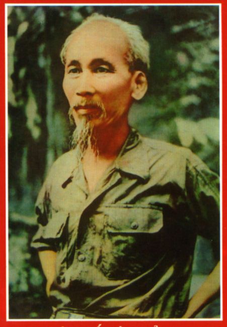 __HoChiMinh_apres--dienbienphu1954.jpg