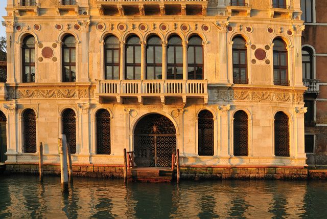 Monet-1908-palais-Contarini-w1766phototeintechaude.jpg